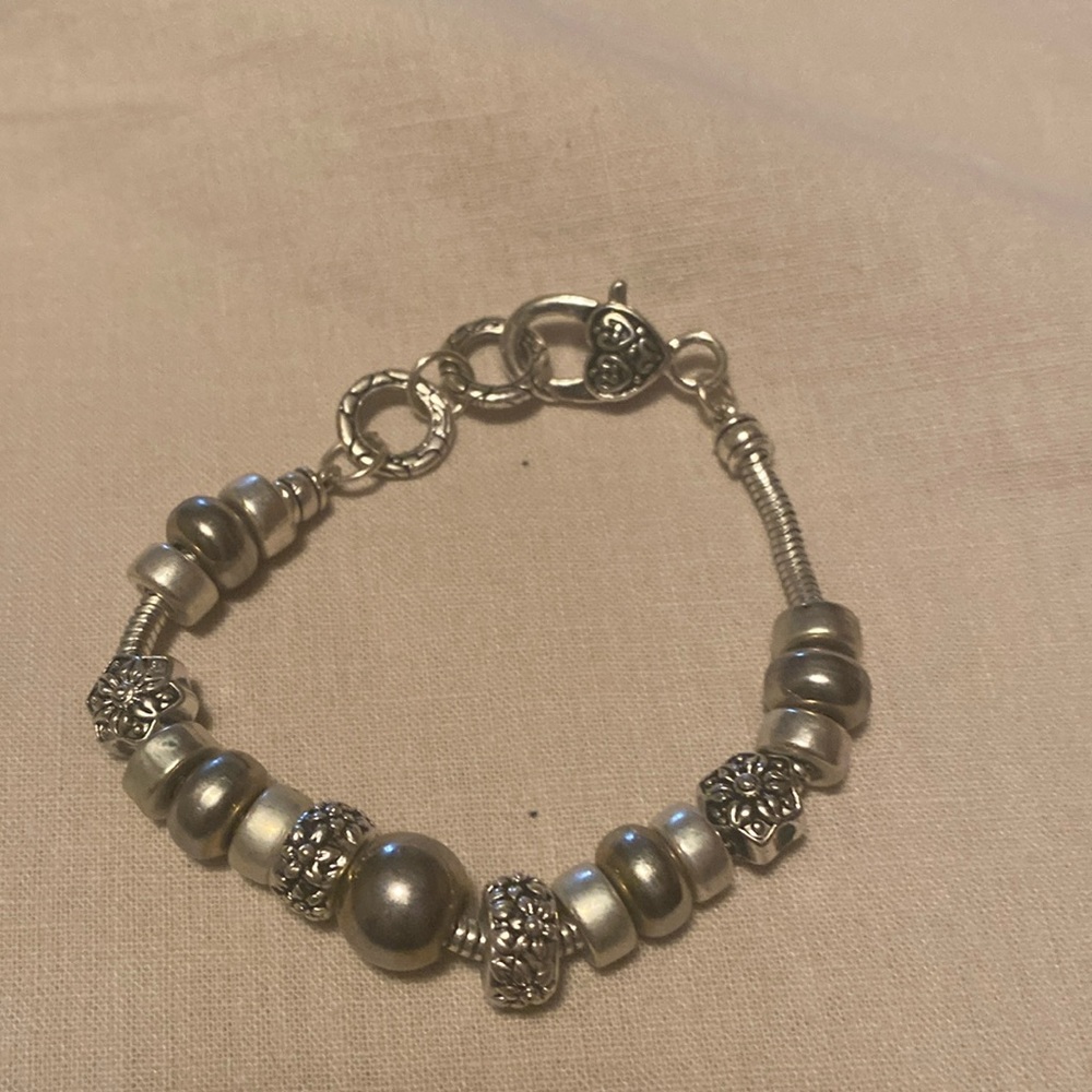 Lovely Silver beaded bracelet